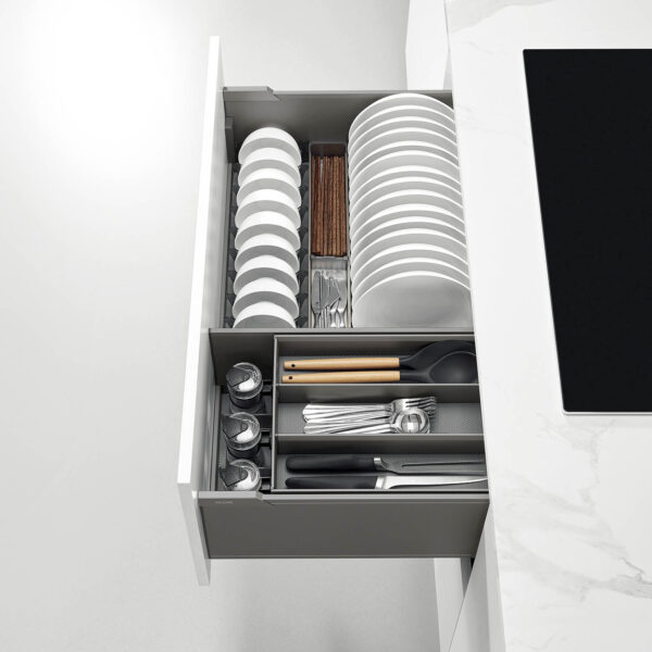 Encanto Series Multi-functional Basket With Slidable Cutlery Tray